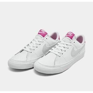 Nike Court Legacy Leather tennis Shoes Woman's 6.5/ youth  5 New In Box